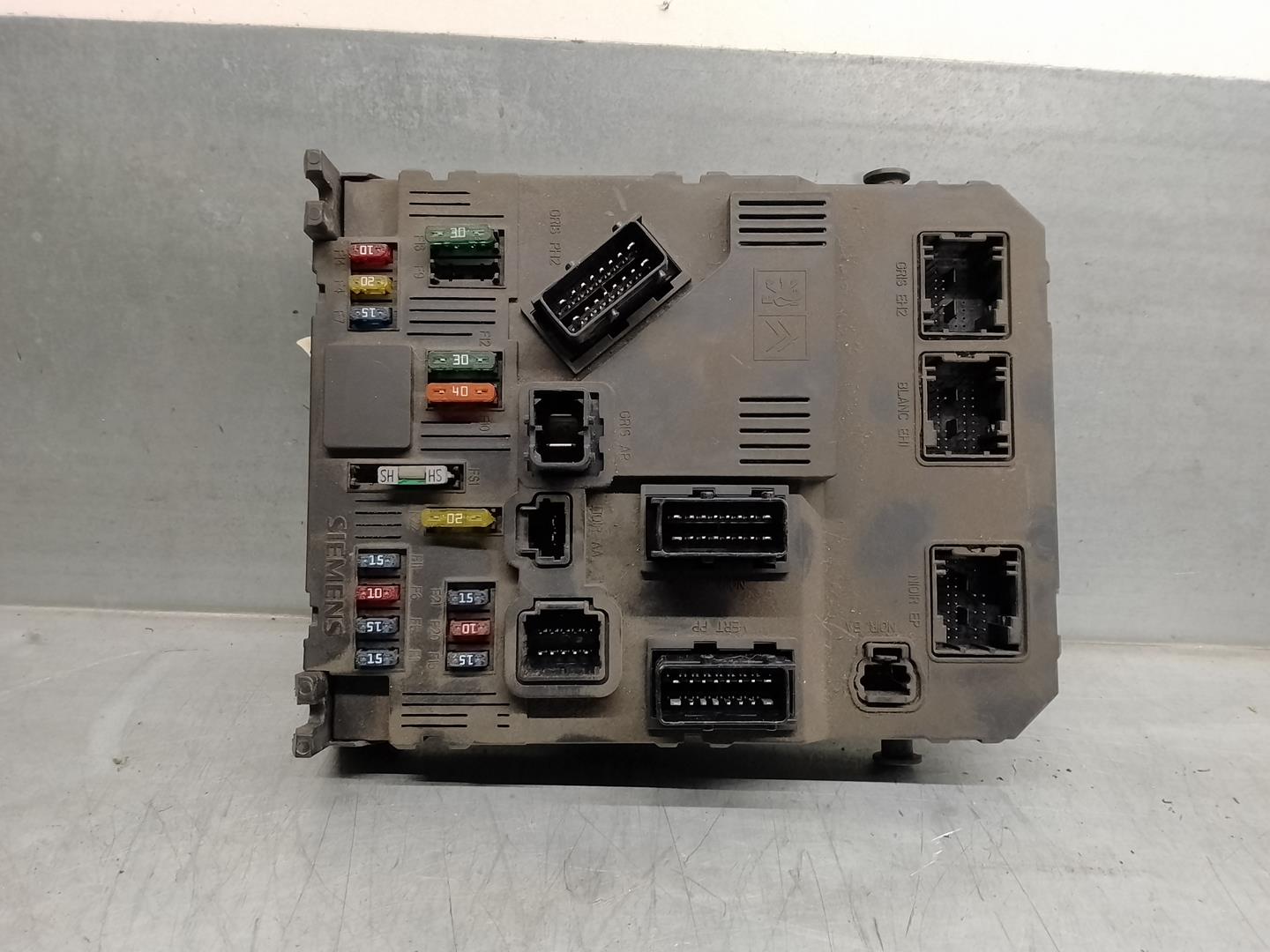 CITROËN C2 1 generation (2003-2009) Fuse Box 9650585680, S118085300, SIEMENS 24192418