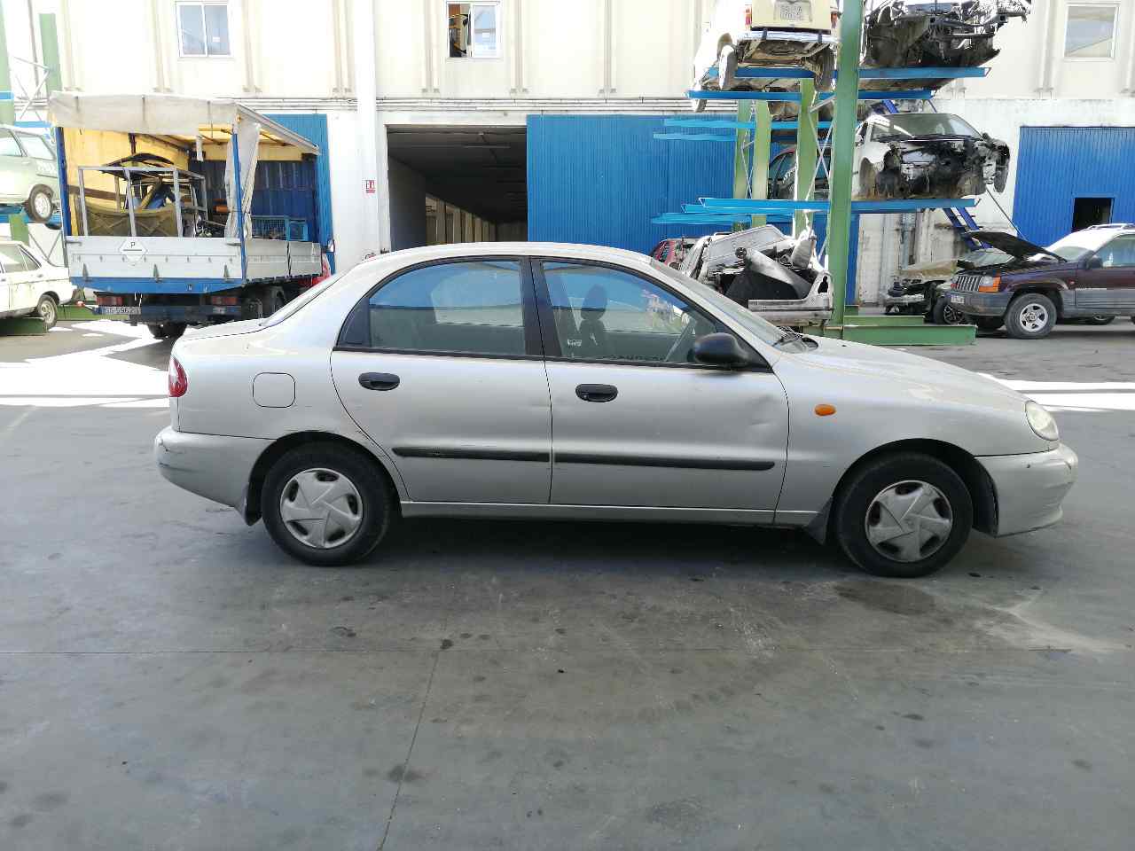 VAUXHALL Lanos T100 (1997-2008) Aizmugurējais labais lukturis 4PUERTAS, 4PUERTAS+DEALETA 19830528