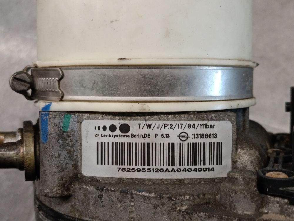 Bomba de servodirección Z18XE 13188613 de Opel Astra h (a04) 2007-2014 125 CV con 250000 km - pieza usada