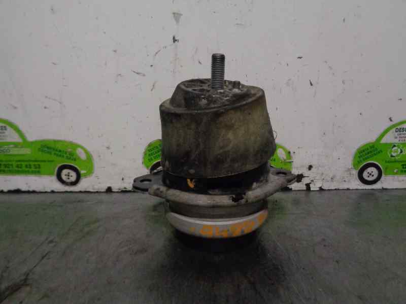 VOLKSWAGEN Touareg 1 generation (2002-2010) Right Side Engine Mount 7L8199131A 19652819