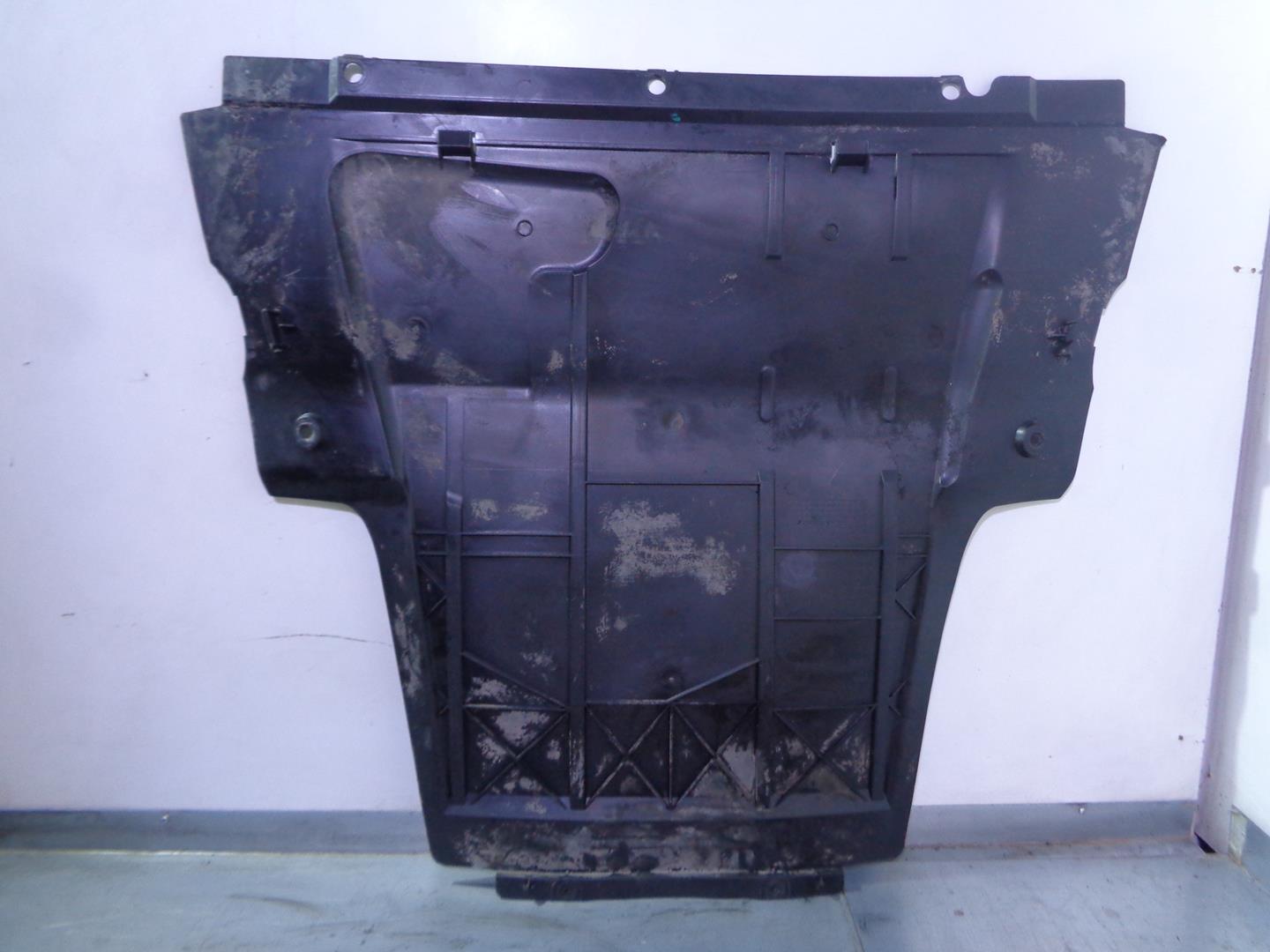 RENAULT Scenic 2 generation (2003-2010) Front Engine Cover 8200115689, 8200115687, CESTA38 21730938