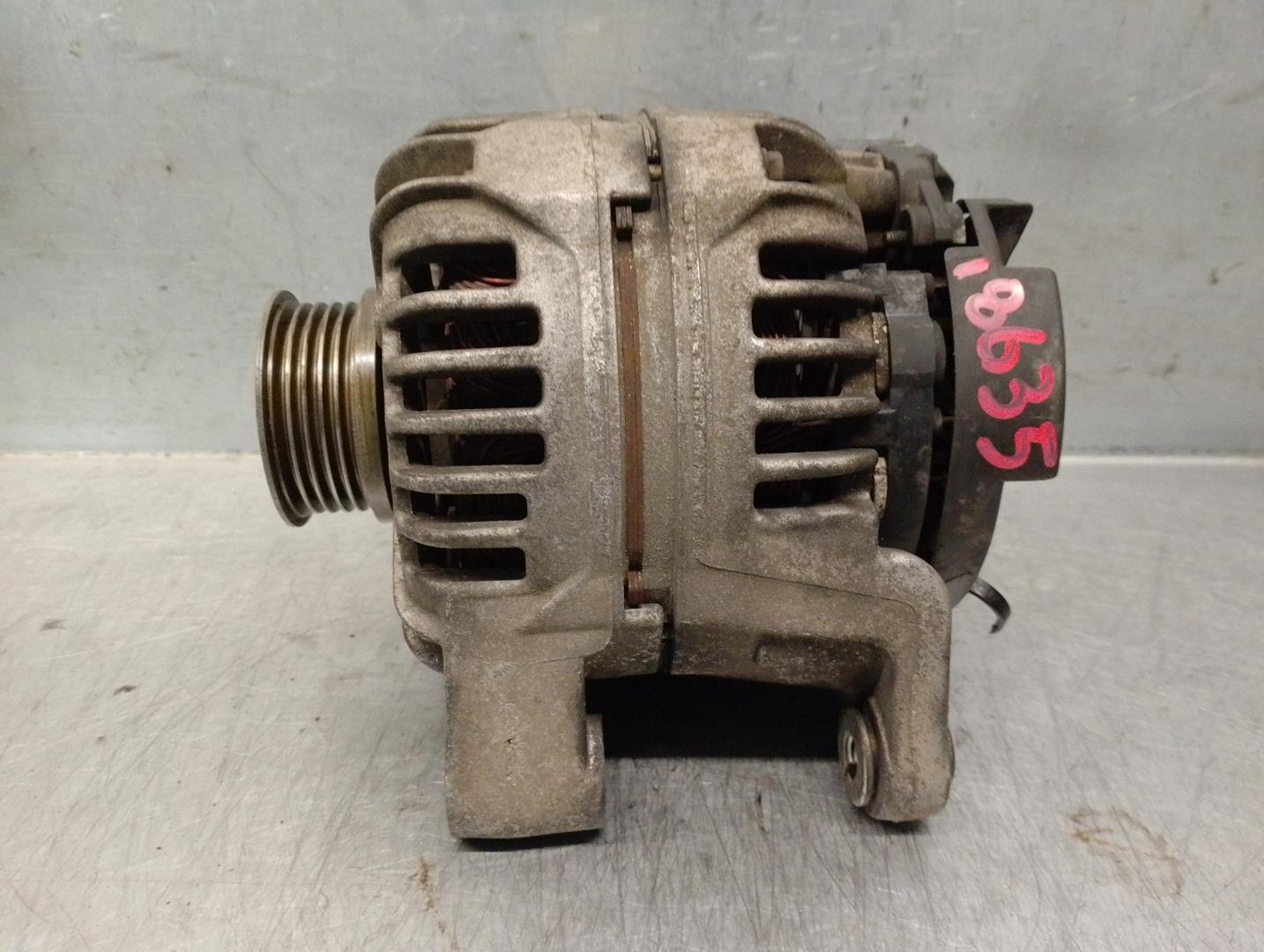 OPEL Corsa C (2000-2006) Alternator 24437120,0124415023 21721714