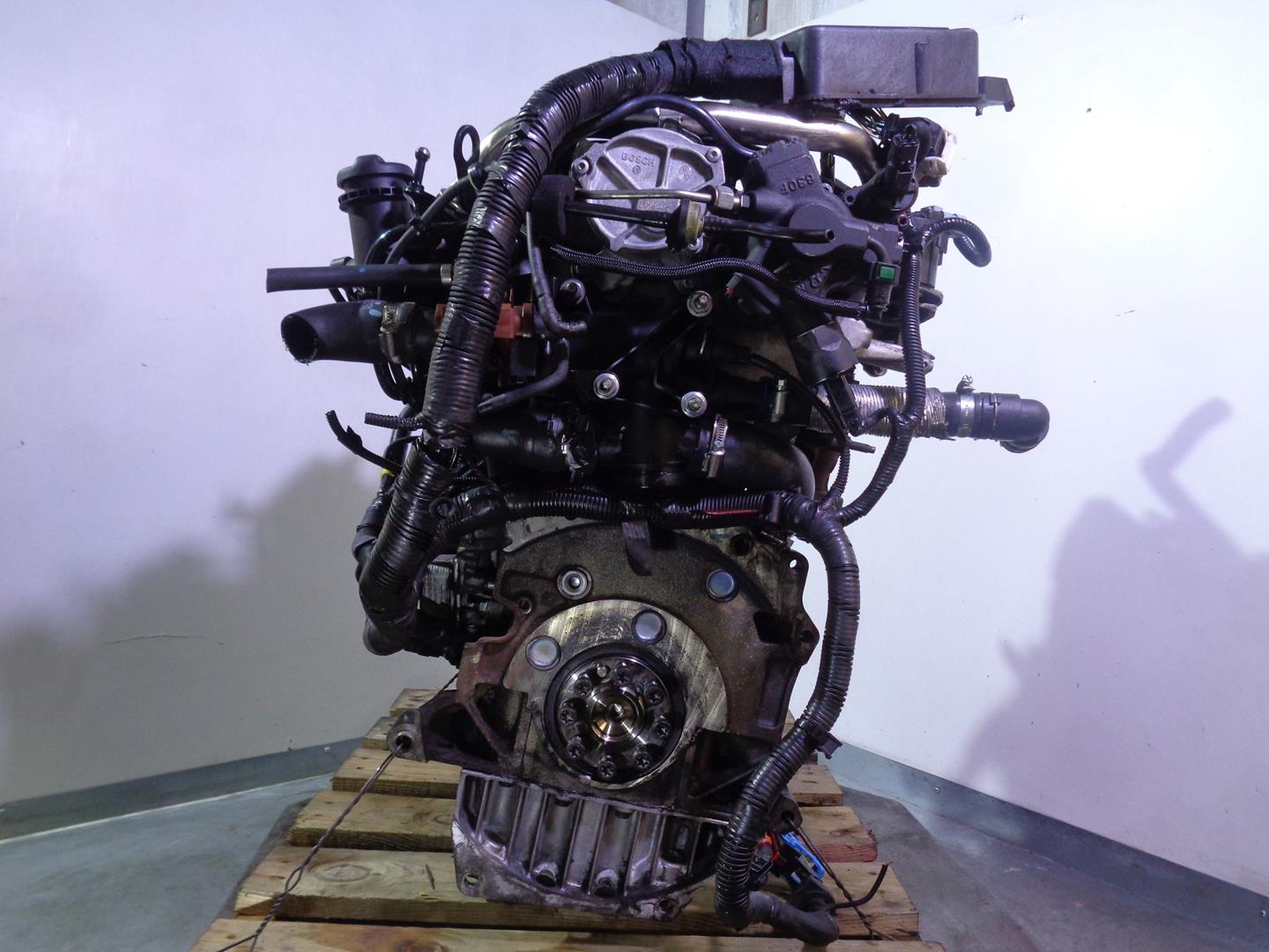 VOLVO S40 2 generation (2004-2012) Engine D4204T, 196371, 8252346 24157403