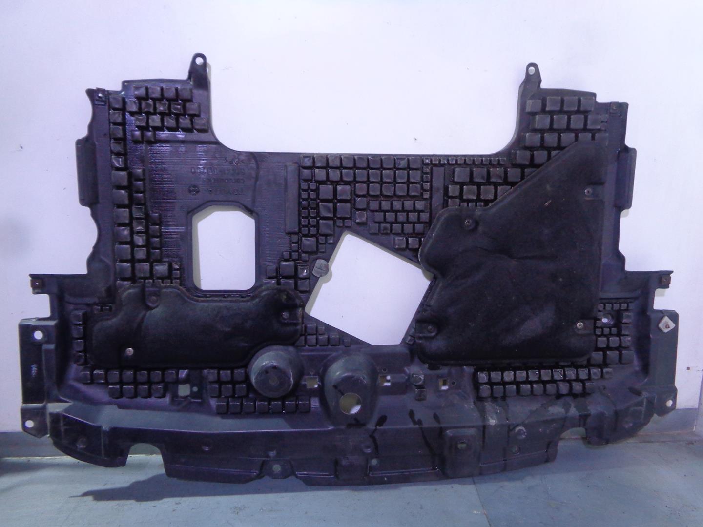 TOYOTA Yaris 2 generation (2005-2012) Крышка переднего двигателя 514410D200, CESTA38 24213083