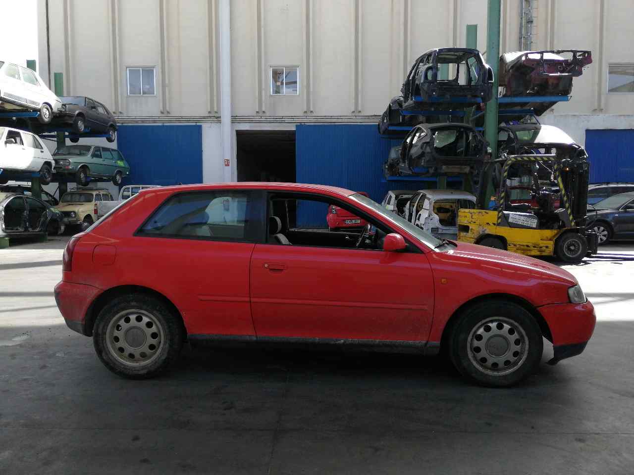 ALFA ROMEO A3 8L (1996-2003) Крышка багажника ROJO, 3PUERTAS, 8L0827023+ 19795108