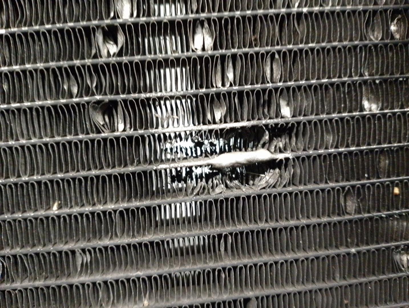 AUDI A4 B7/8E (2004-2008) Охлаждающий радиатор 8T0260401, 8T0260403, DENSO 24174282