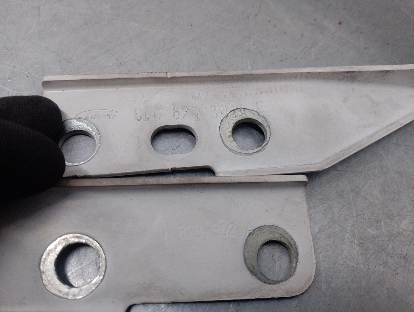 SEAT Leon 1 generation (1999-2005) Front Right Bonnet Hinge 6L0823301A, 6L0823302A 24211020