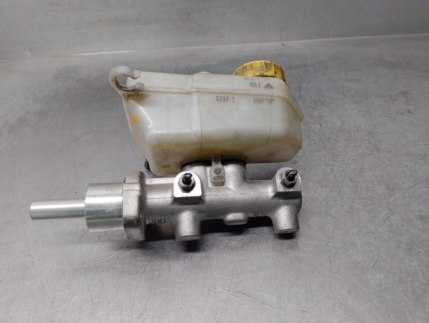 SEAT Ibiza 3 generation (2002-2008) Brake Cylinder 6Q0611301A 24165441