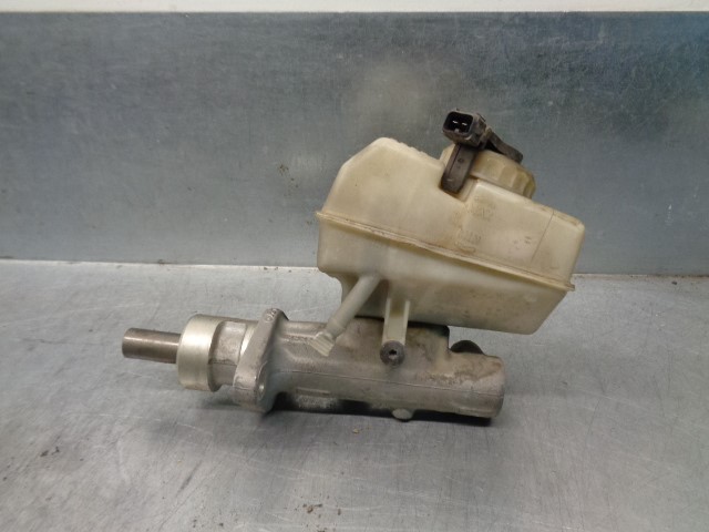 VOLVO C70 1 generation (1997-2005) Brake Cylinder 8602305, 9203845 19782154