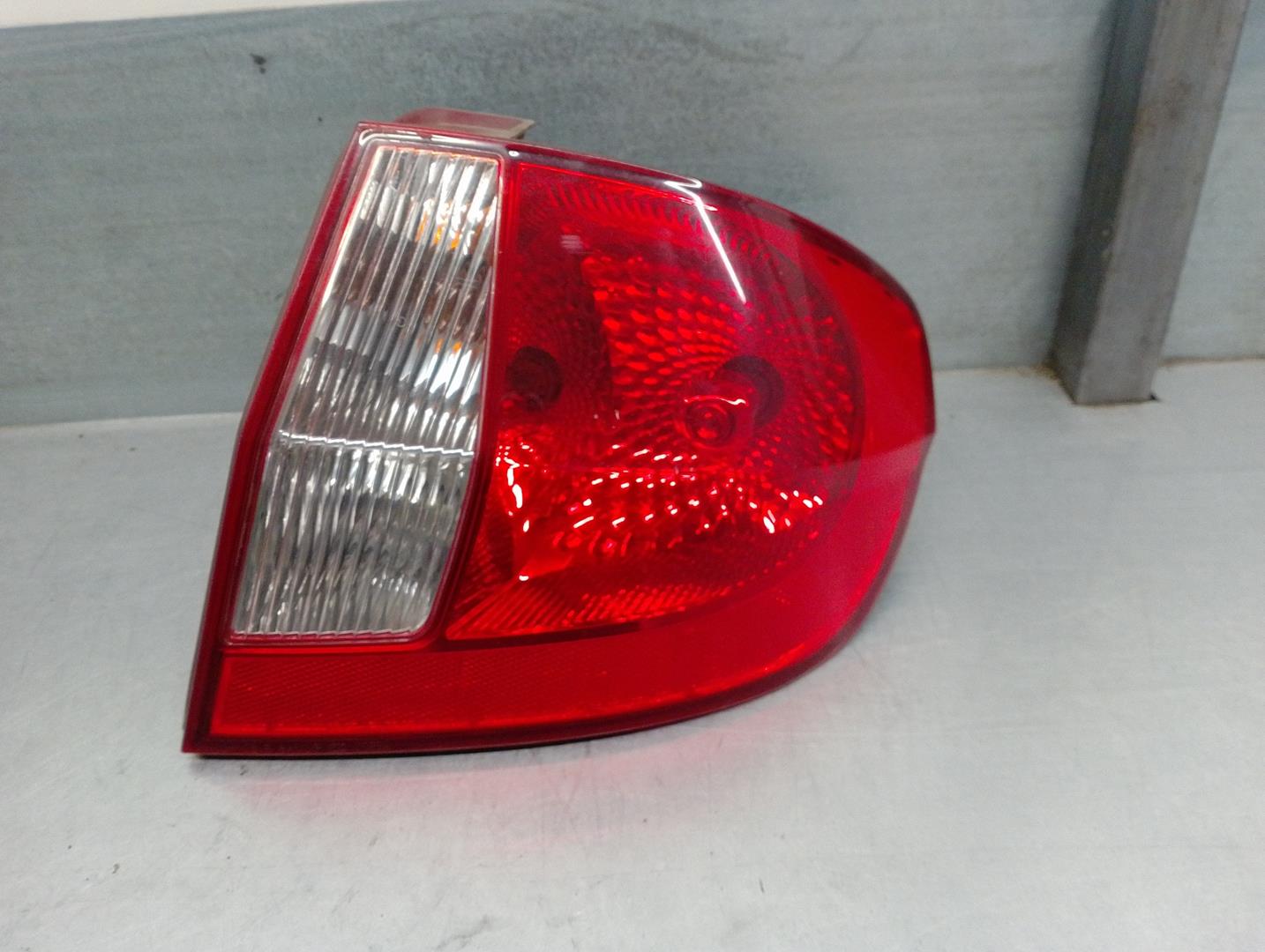 HYUNDAI Getz 1 generation (2002-2011) Rear Right Taillight Lamp 924021C5XX, 5PUERTAS 19905075