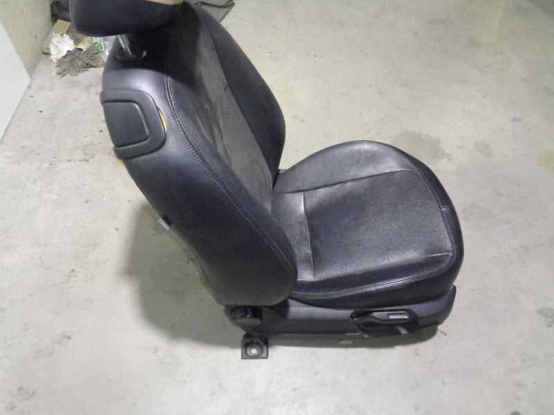 FORD Focus 2 generation (2004-2011) Front Right Seat 2PUERTAS, 2PUERTAS+CUERONEGRO 19709719