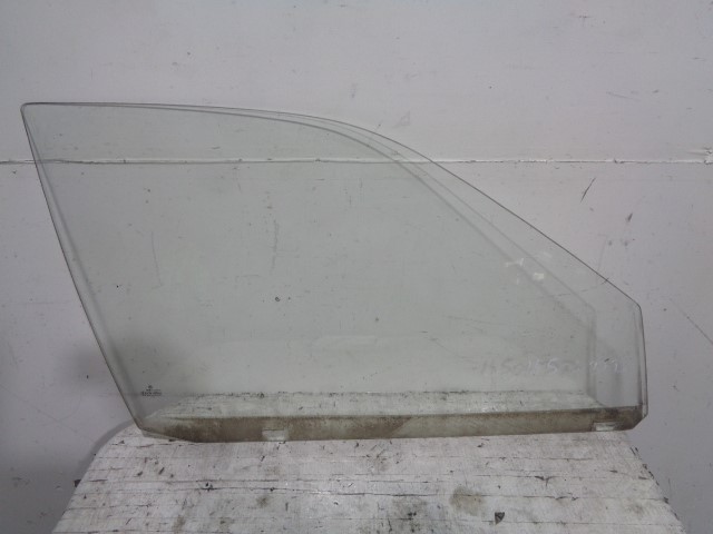 VOLKSWAGEN Polo 3 generation (1994-2002) Front Right Door Window 43E000017, DOT211M73AS2, 43R000017 21703485