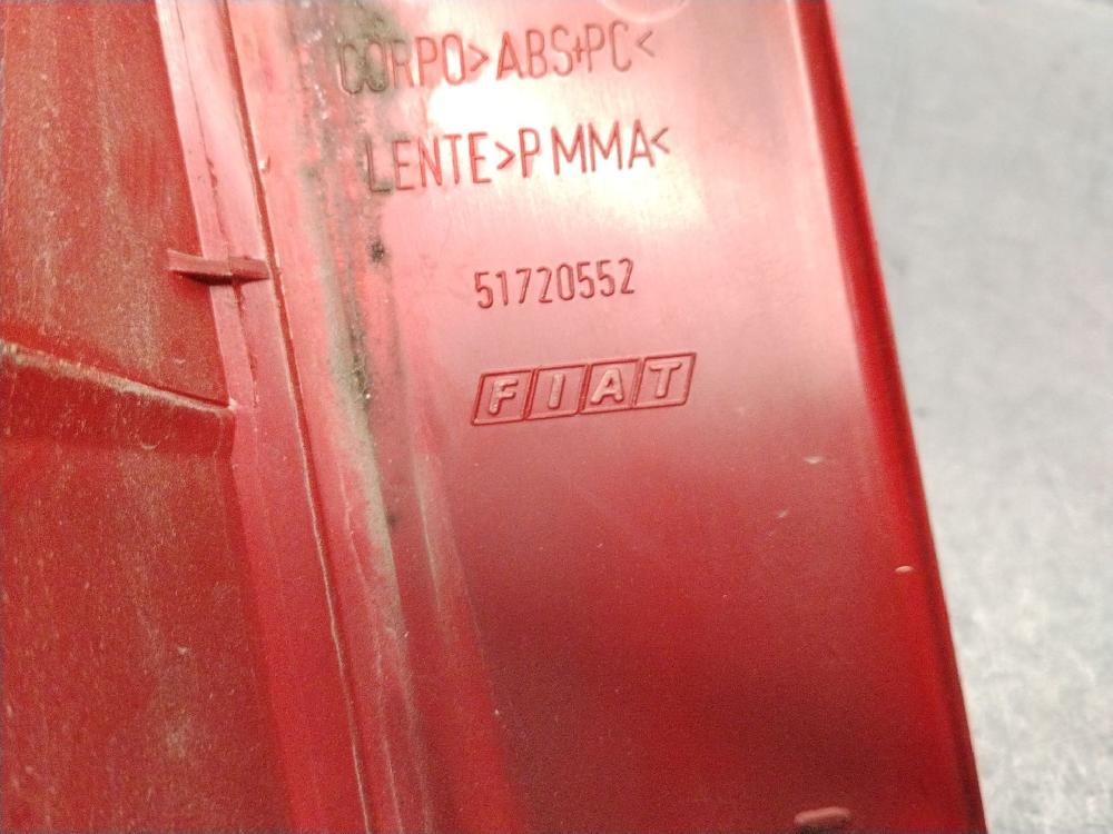 Scheinwerfer hinten rechts 186A8000 51720552 de Fiat Multipla (186_) 2001-2010 115 CV con 224000 km - pieza usada