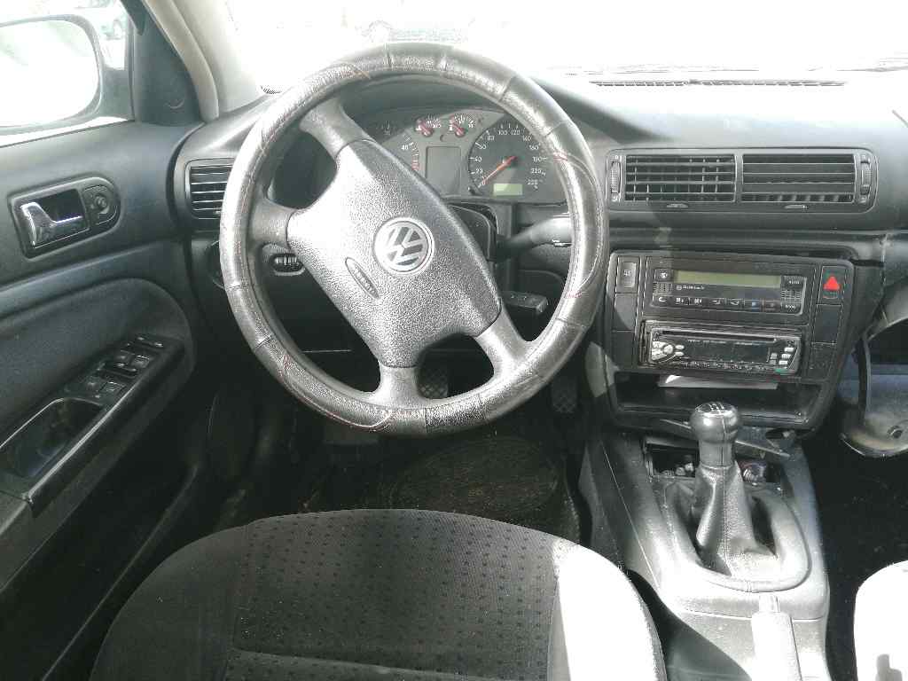 VOLKSWAGEN Passat B5 (1996-2005) Levegőáram-érzékelő, MAF 0281002216 19720973