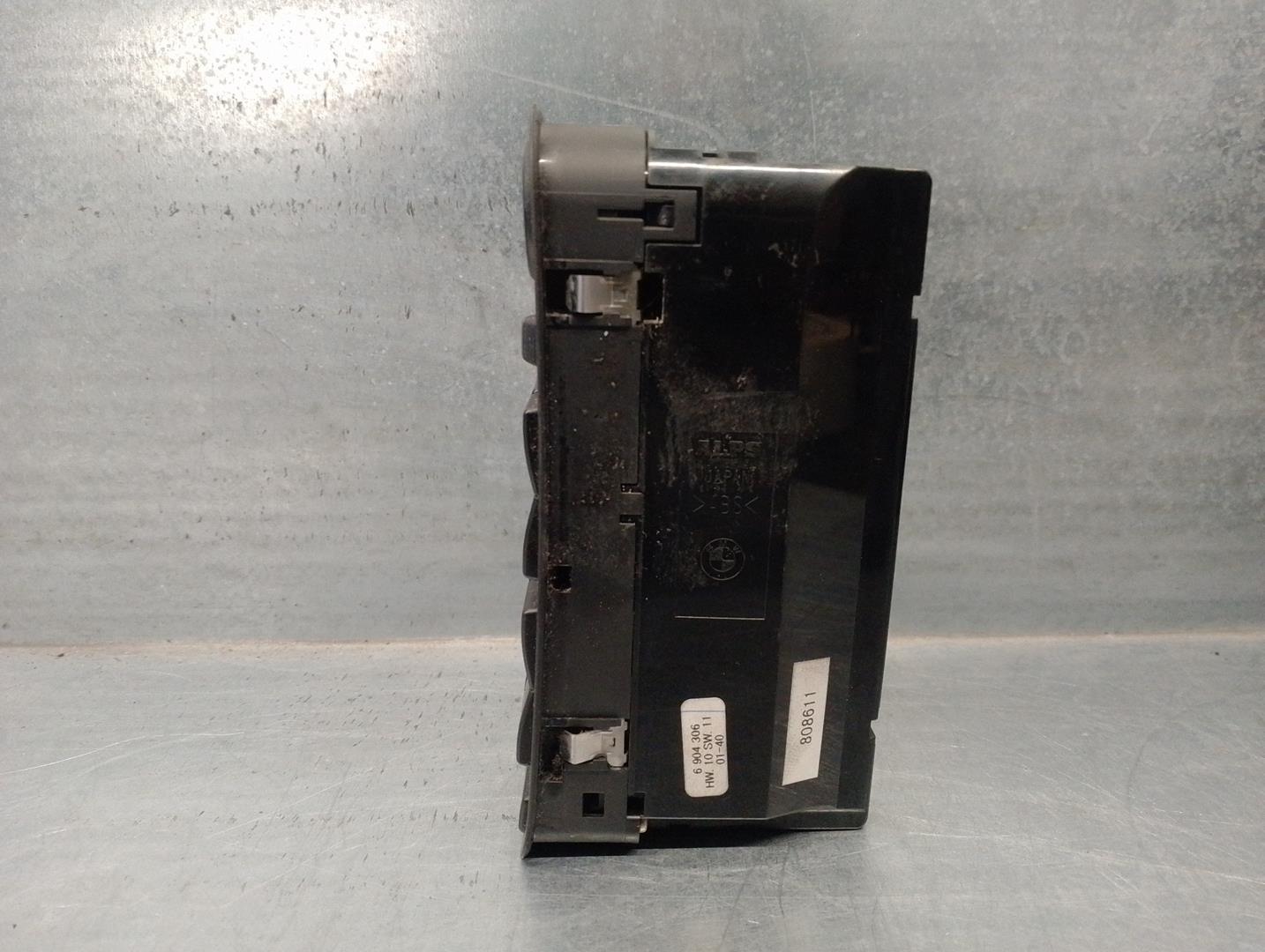 BMW 5 Series E39 (1995-2004) Front Left Door Window Switch 6904306, 6904306 24228479