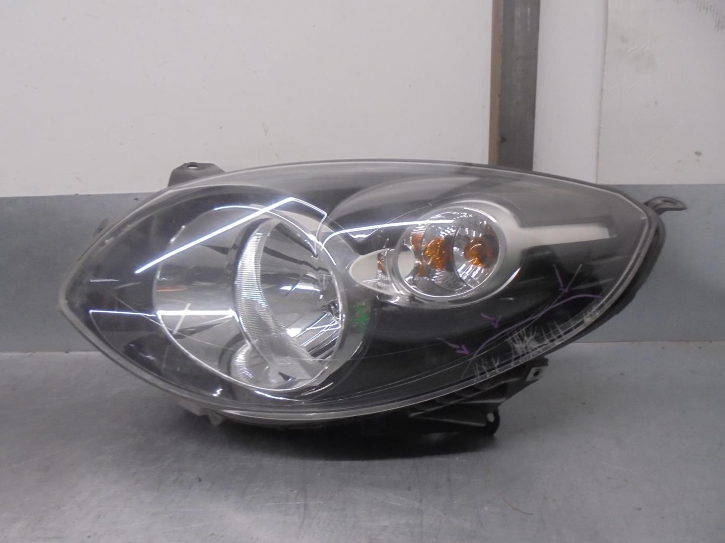 RENAULT Twingo 2 generation (2007-2014) Front Left Headlight 260607587R, 27152700 24218837