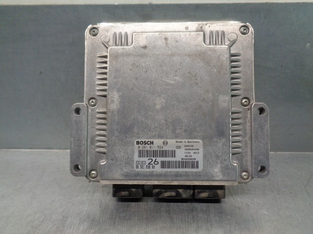 CITROËN C5 1 generation (2001-2008) Engine Control Unit ECU 9652183880, 0281011524 19850505