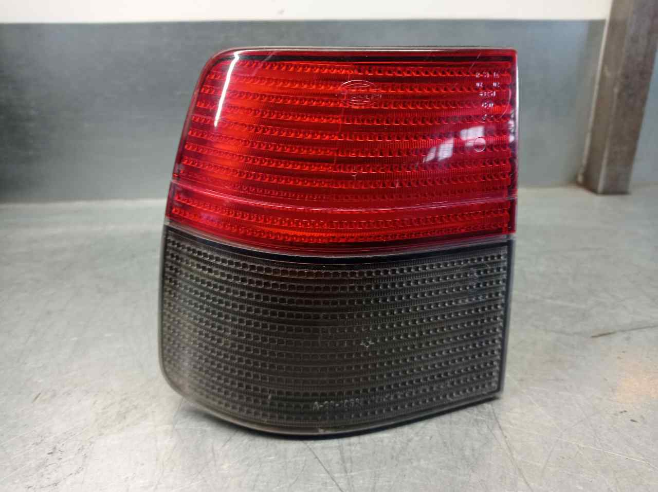 LANCIA Toledo 1 generation (1991-1999) Rear Left Taillight 4PUERTAS,4PUERTAS+DEALETA 19815264