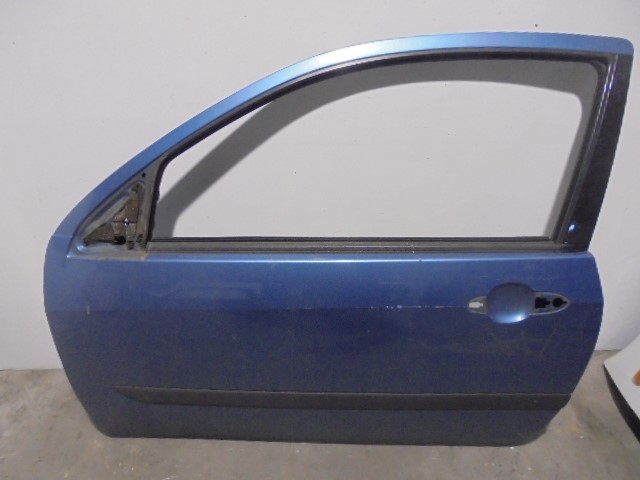 PEUGEOT Focus 1 generation (1998-2010) Front Left Door 3PUERTAS,3PUERTAS+AZUL 19810586