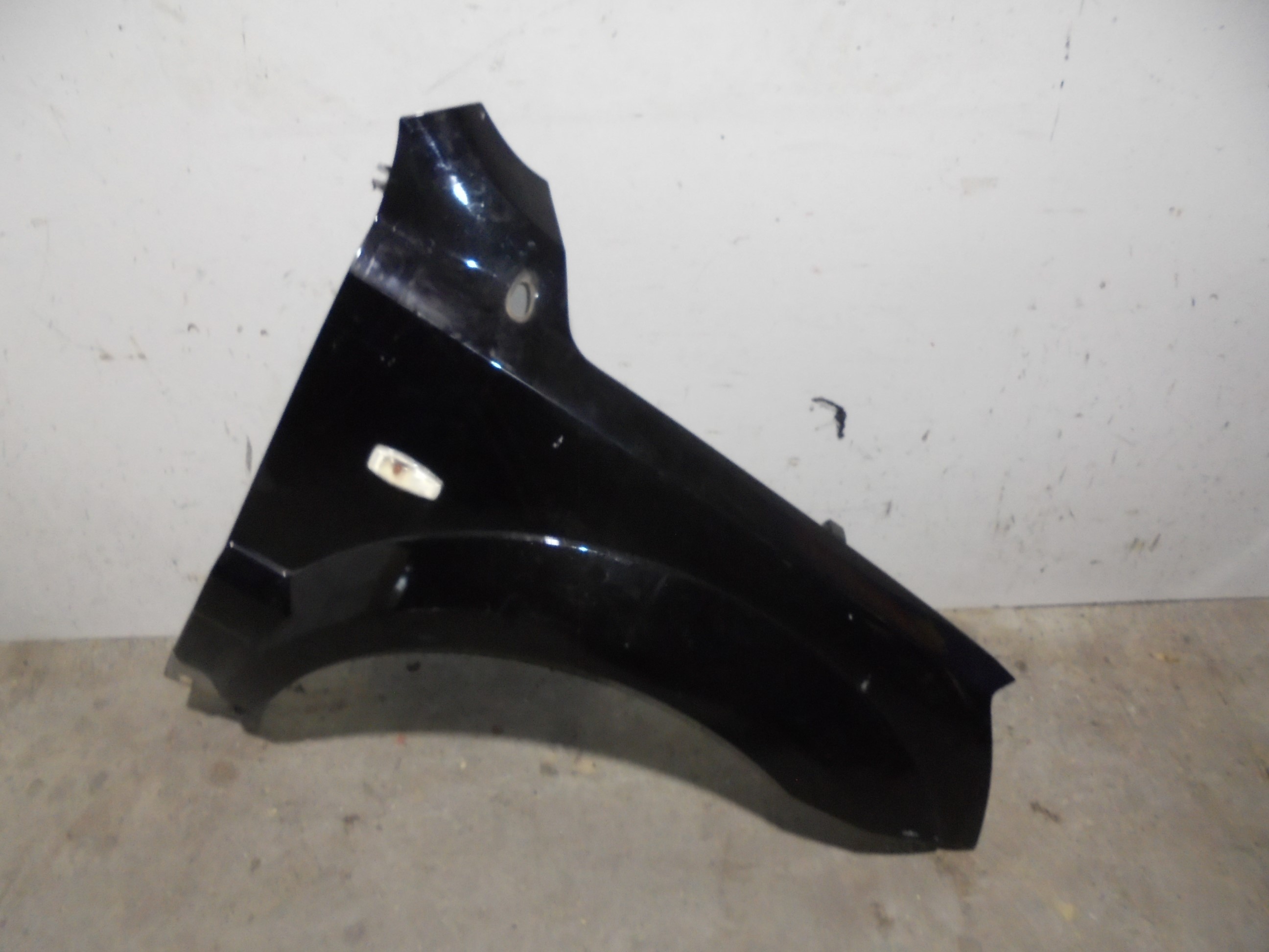 KIA Sorento 1 generation (2002-2011) Front Right Fender NEGRA, 663213E141+ 19763612