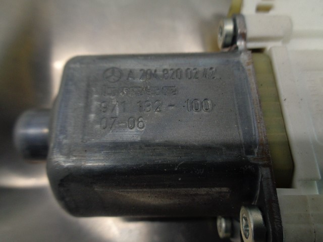 MERCEDES-BENZ C-Class W204/S204/C204 (2004-2015) Стеклоподъемник передней правой двери A2048200242, 5PINES, 4PUERTAS 19859825