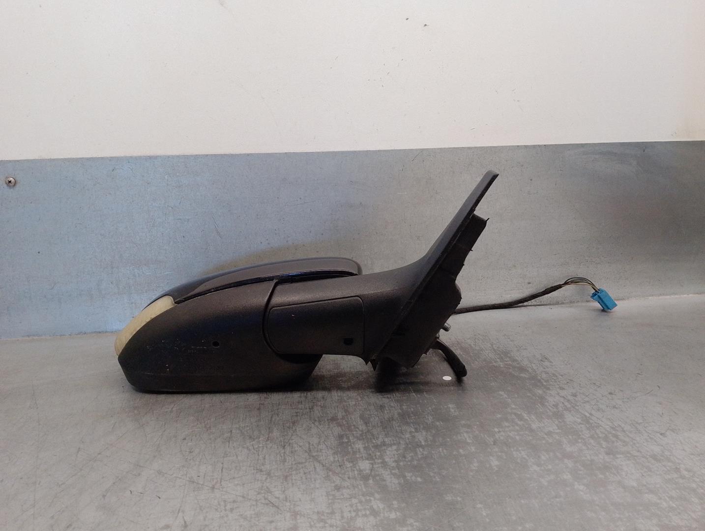 VOLVO S40 2 generation (2004-2012) Right Side Wing Mirror 30744588, 6PINES, 4PUERTAS 24474033