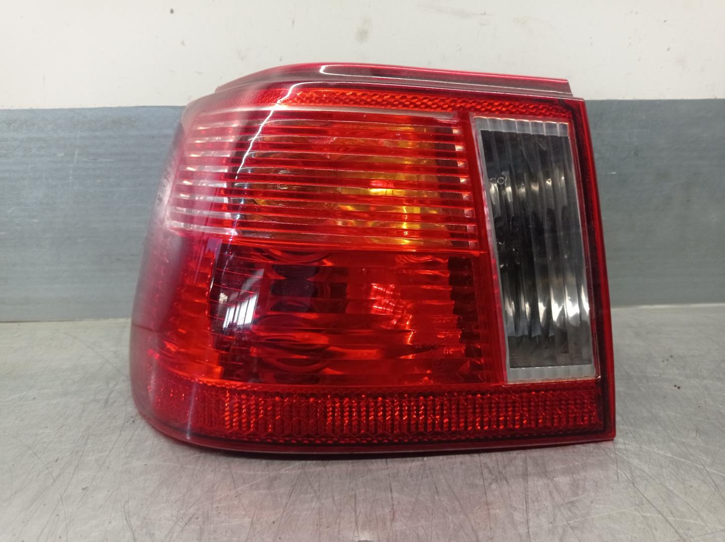 SEAT Ibiza 2 generation (1993-2002) Rear Left Taillight 6K6945257C, DEALETA, 3PUERTAS 24144698