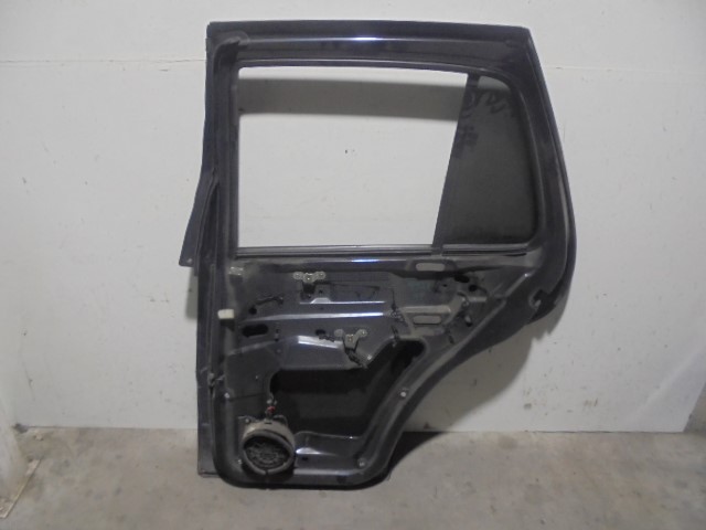 MERCEDES-BENZ M-Class W163 (1997-2005) Rear Right Door A1637301605,GRIS,5PUERTAS 19784283