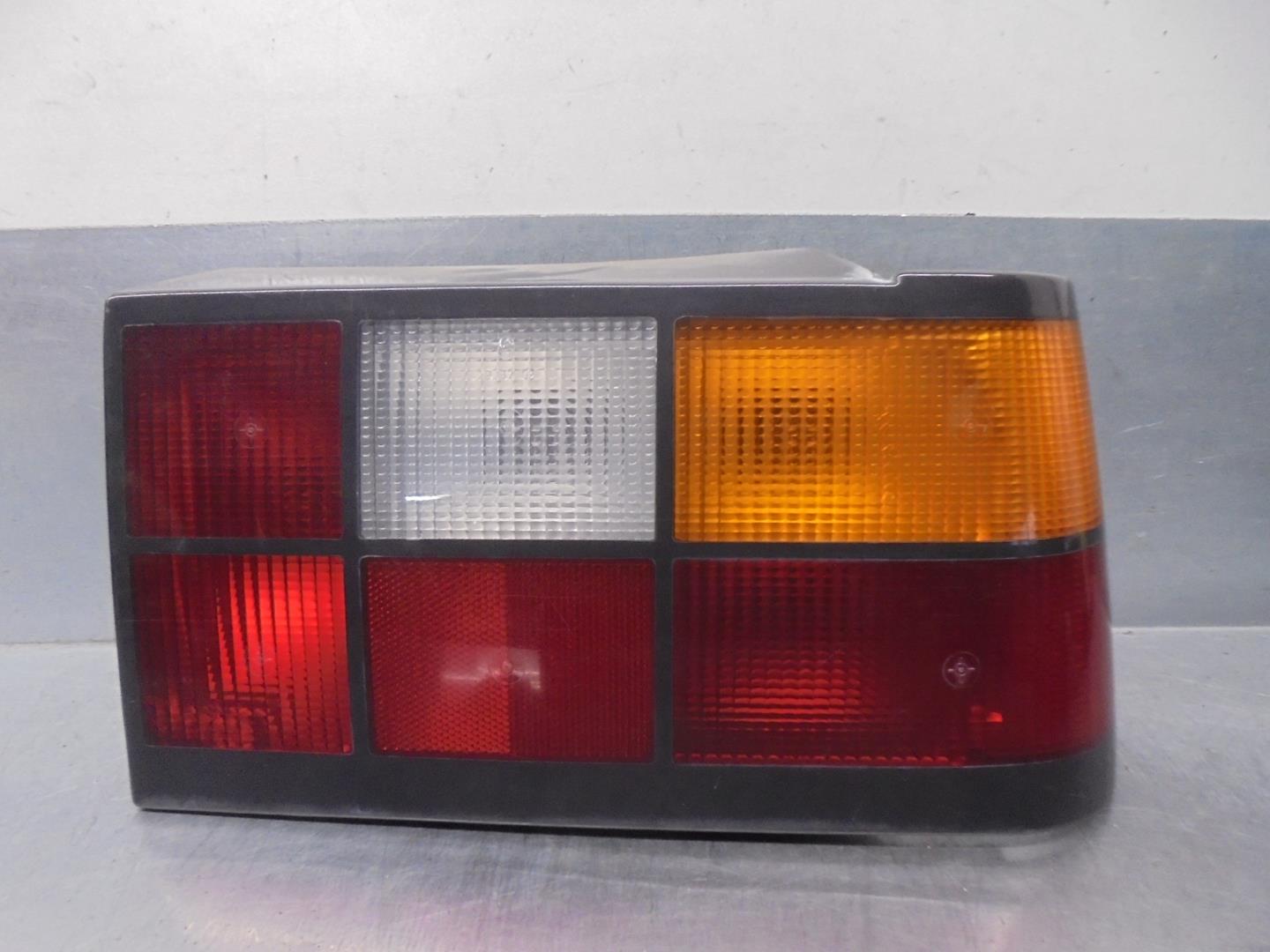VOLVO 440 1 generation (1988-1996) Rear Right Taillight Lamp 463501, 5PUERTAS 24195716