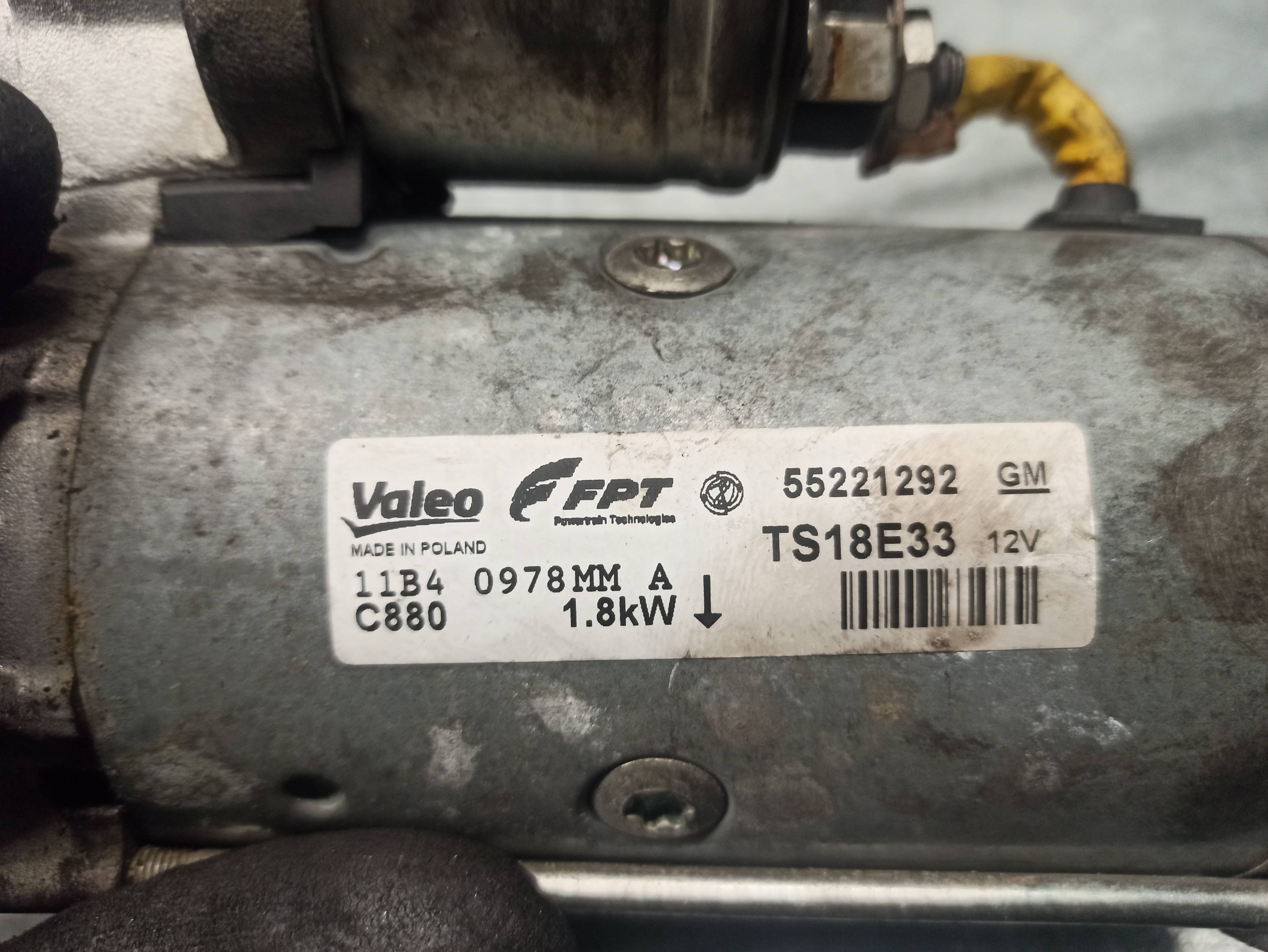 FORD USA Corsa D (2006-2020) Starter Motor VALEO, VALEO+TS18E33 24117797