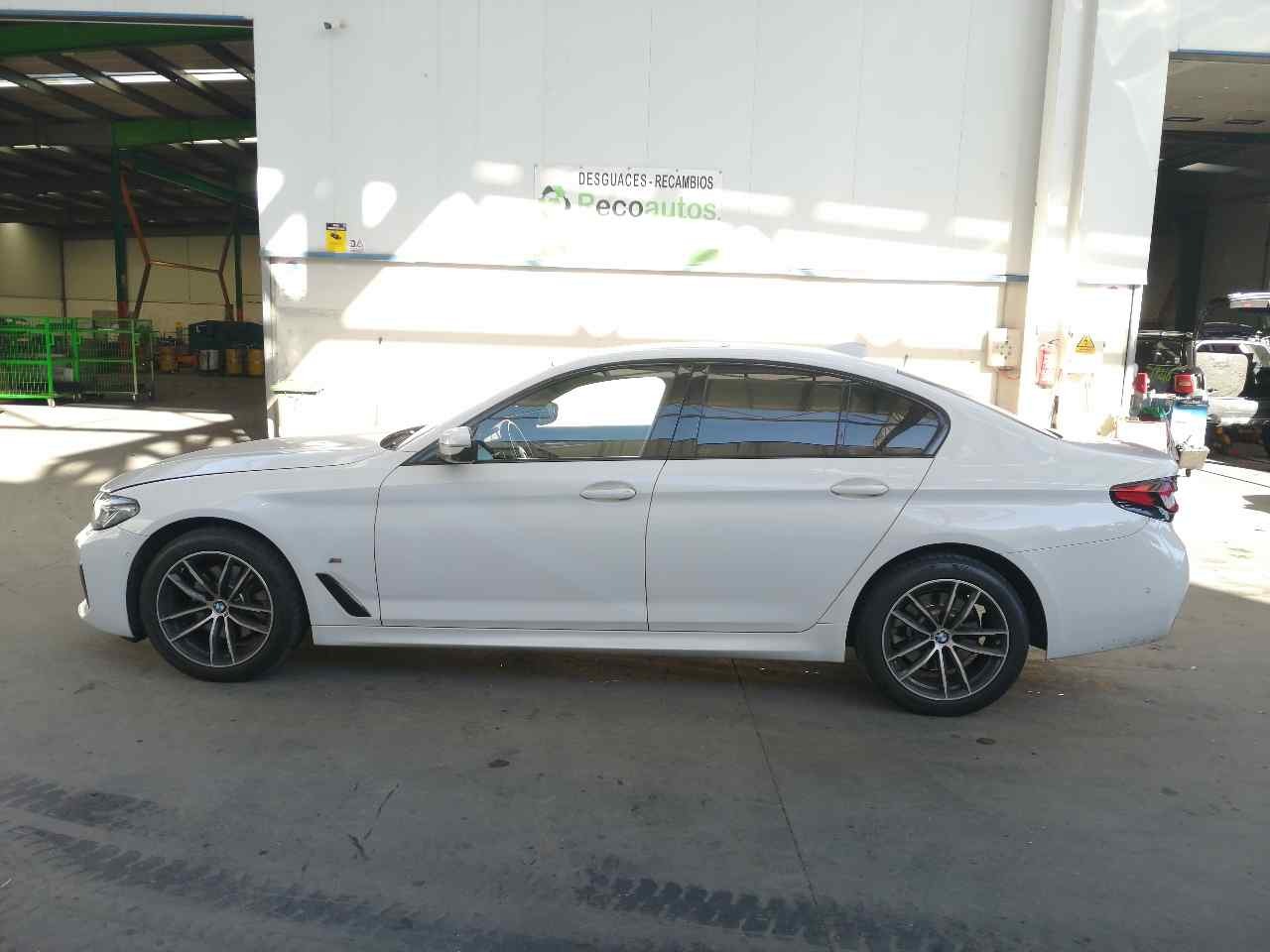 BMW 5 Series F10/F11 (2009-2017) Galinių dešinių durų apmušimas T5562473, 5562473810, 4PUERTAS 24534391