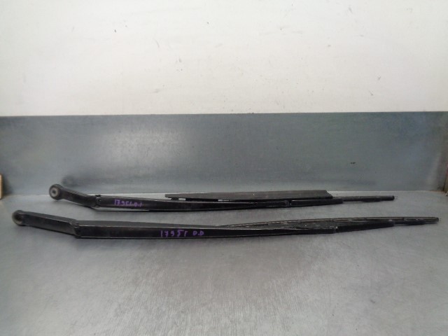 BMW 3 Series E46 (1997-2006) Front Wiper Arms 61617003931, 61617007128 19917238
