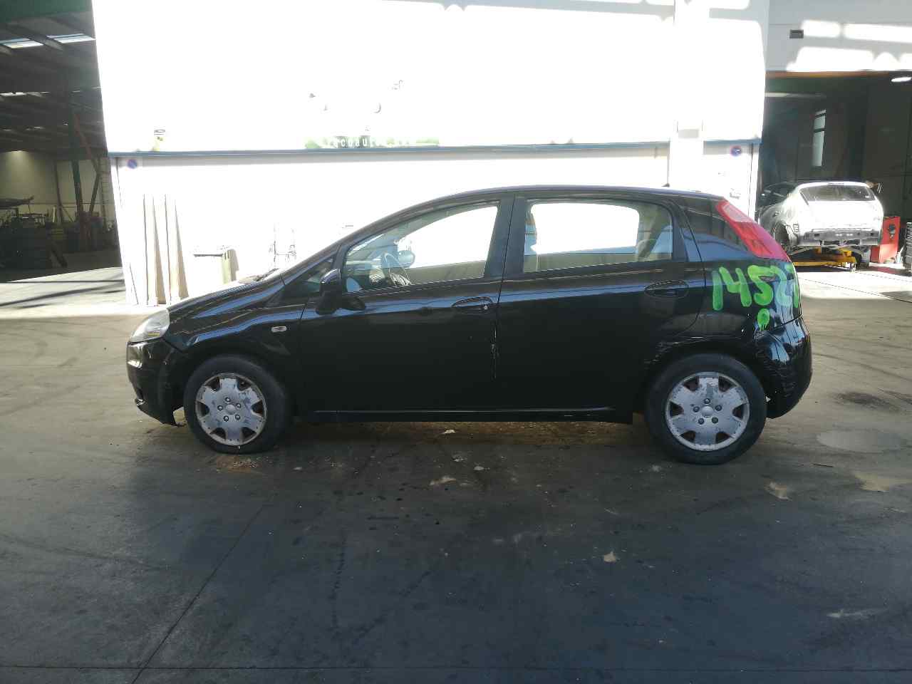 FIAT Grande Punto 1 generation (2006-2008) Стартер D6G32, VALEO, 55204116+ 19783539