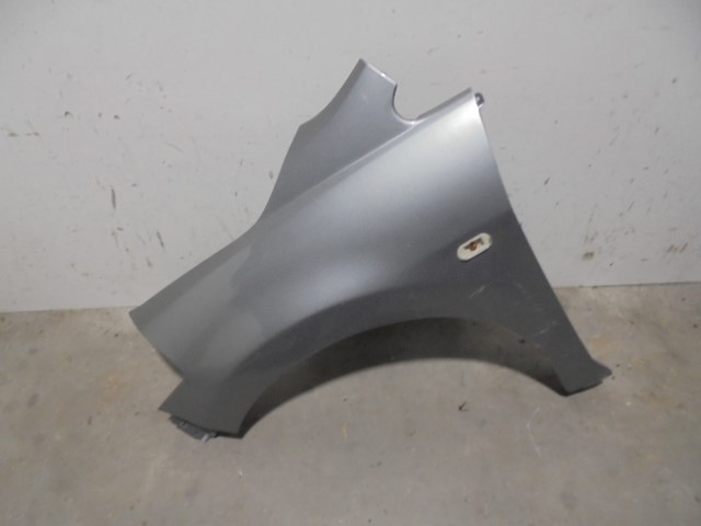 NISSAN Tiida C11 (2004-2014) Front Left Fender +GRIS 19778555