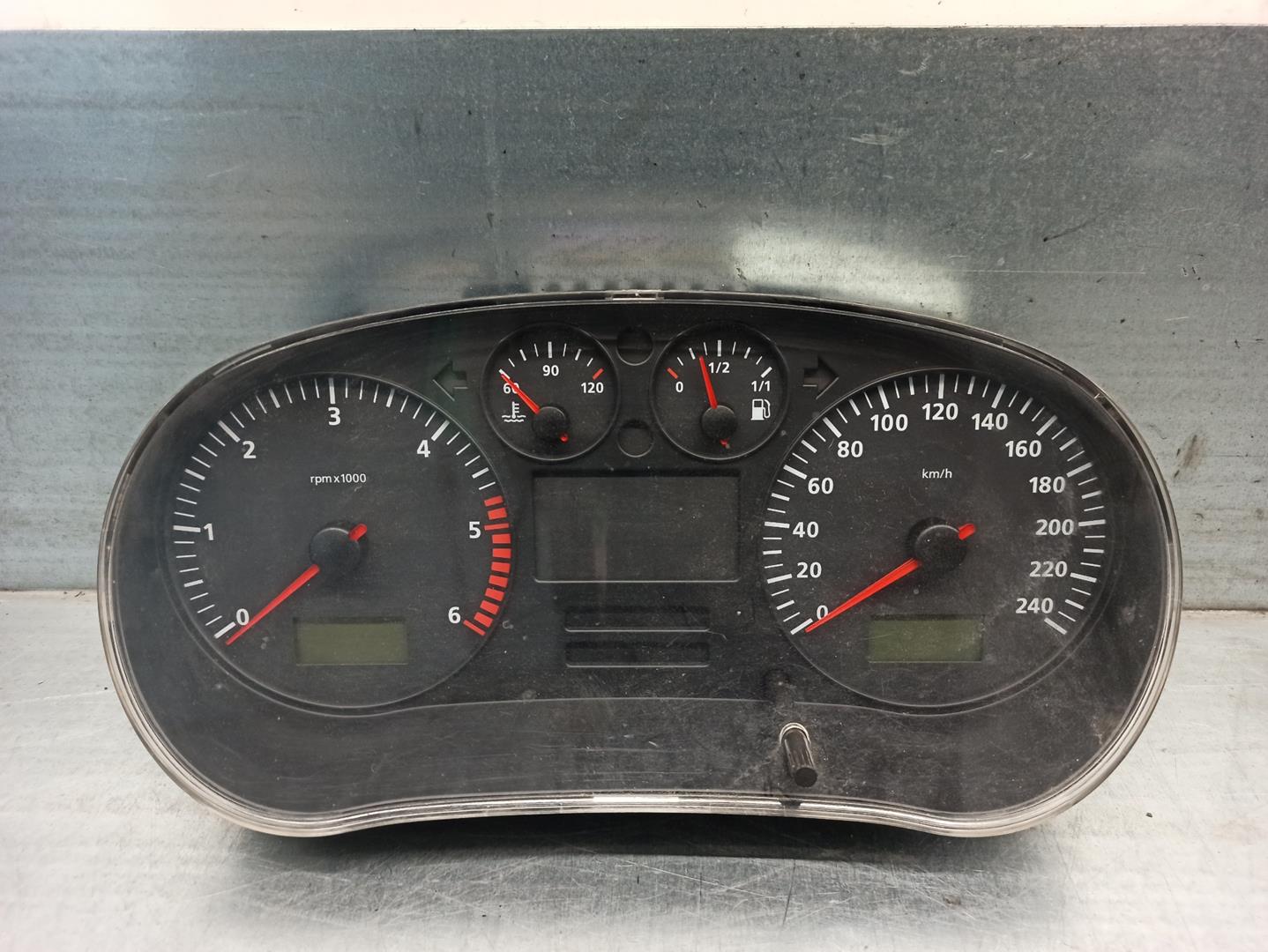SEAT Toledo 2 generation (1999-2006) Speedometer 1M0920822D, 110080153005, VDO 24210488