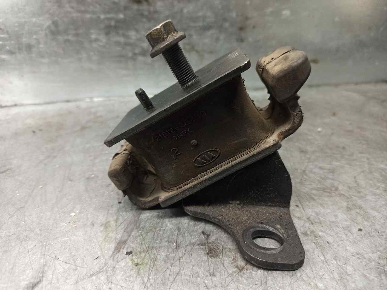 KIA Sorento 1 generation (2002-2011) Right Side Engine Mount 218123E250 19763627