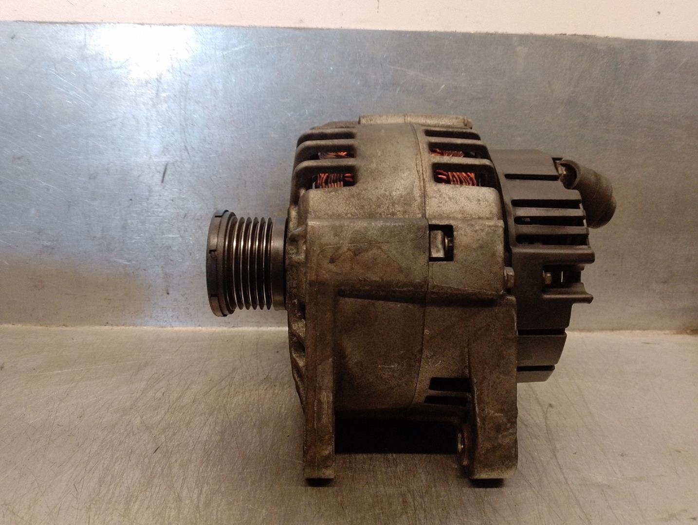 MITSUBISHI Carisma 1 generation (1995-2004) Alternator 8200162474, 2542653A, VALEO 20628213