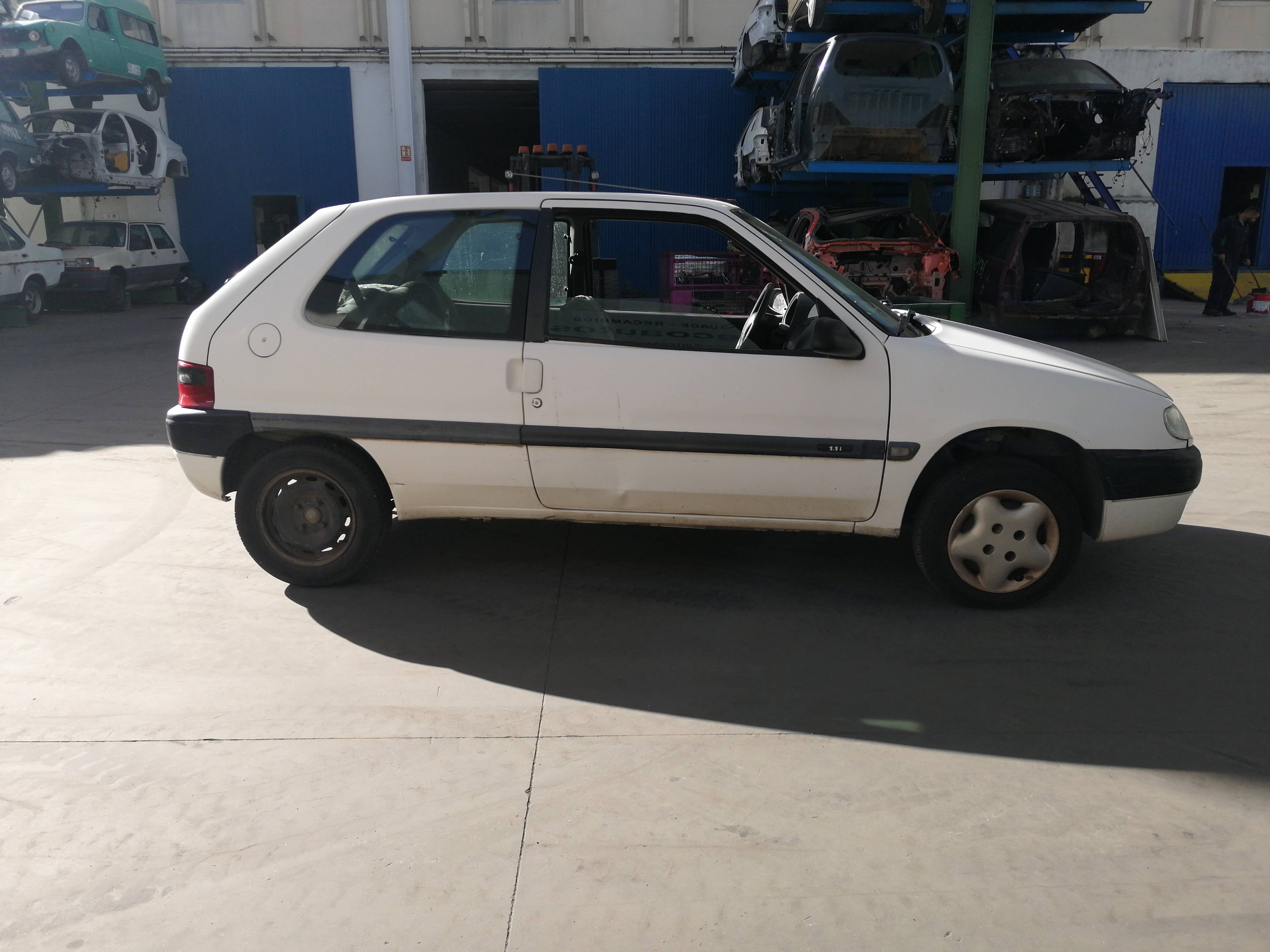 OPEL Saxo 2 generation (1996-2004) Крыло переднее левое +BLANCA 21732089