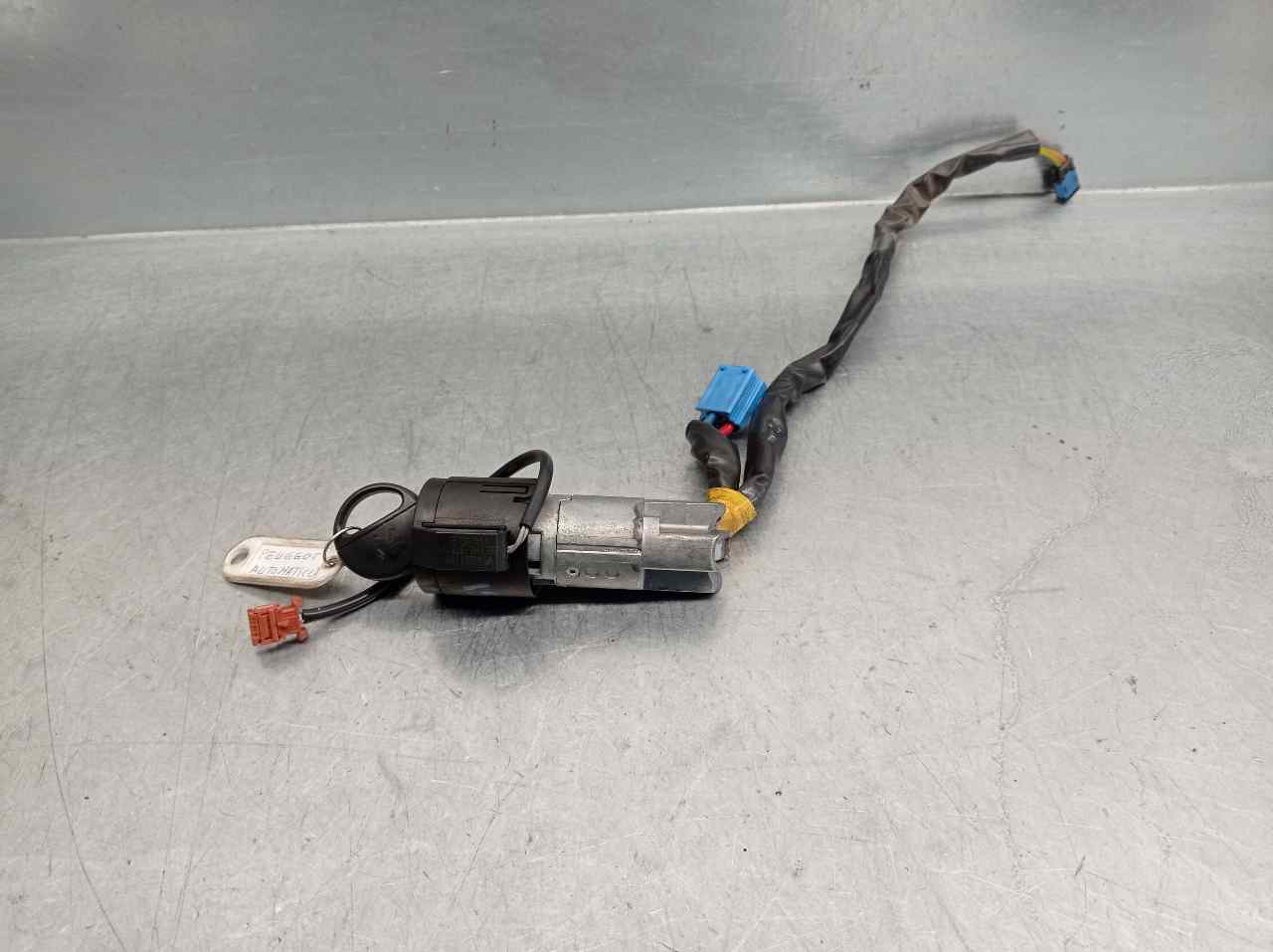 VOLKSWAGEN 206 1 generation (1998-2009) Ignition Lock 19805044