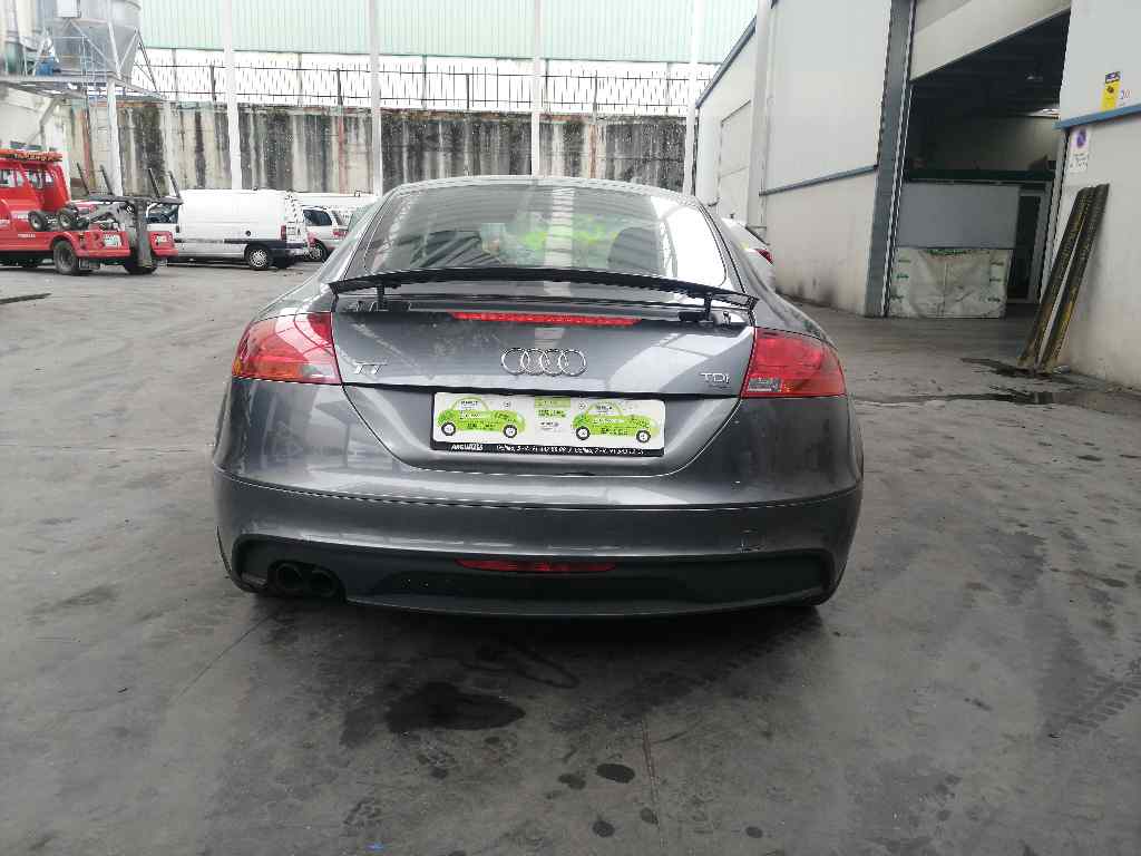 AUDI TT 8J (2006-2014) Pravé predné dvere vonkajšia kľučka 8J02837886 19720983