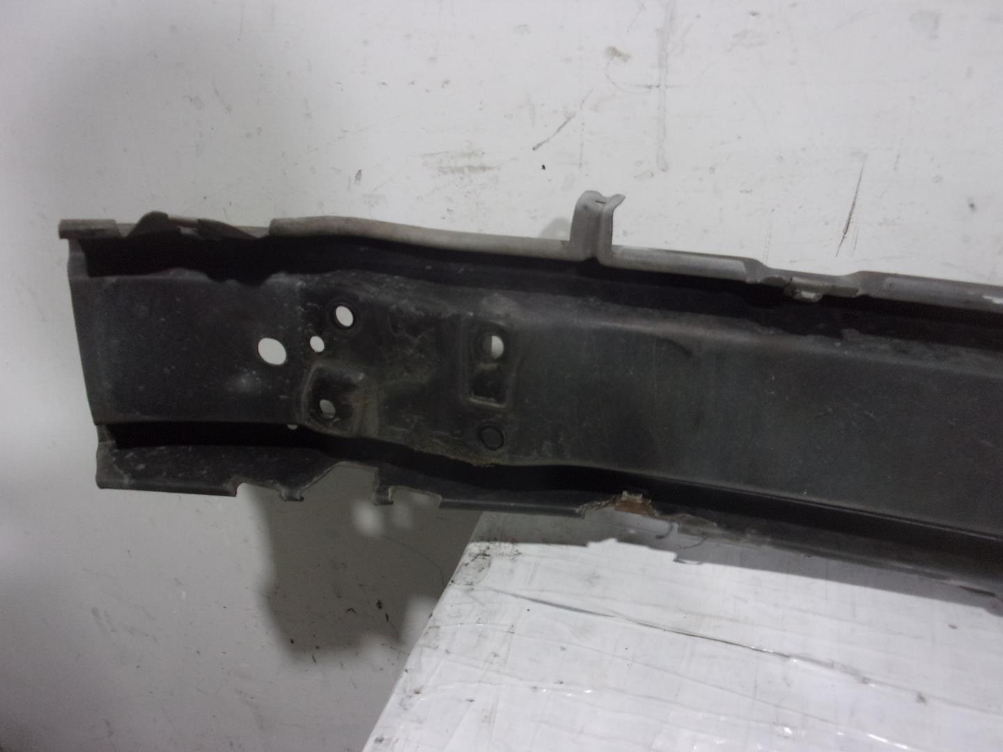 NISSAN Sunny N14 (1991-1995) Grinda barei de protecție față 6N0805551, DEHIERRO 24199522