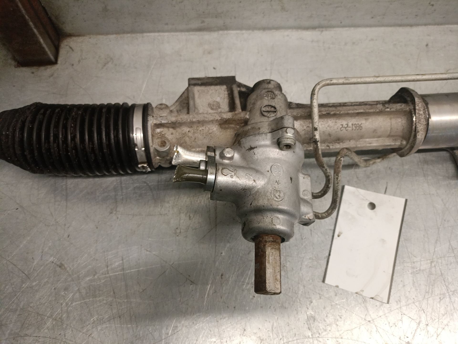 Steering rack RH02 1401381380 de Fiat Scudo autobús (270_, 272_) 2010-2016 128 CV - pieza usada