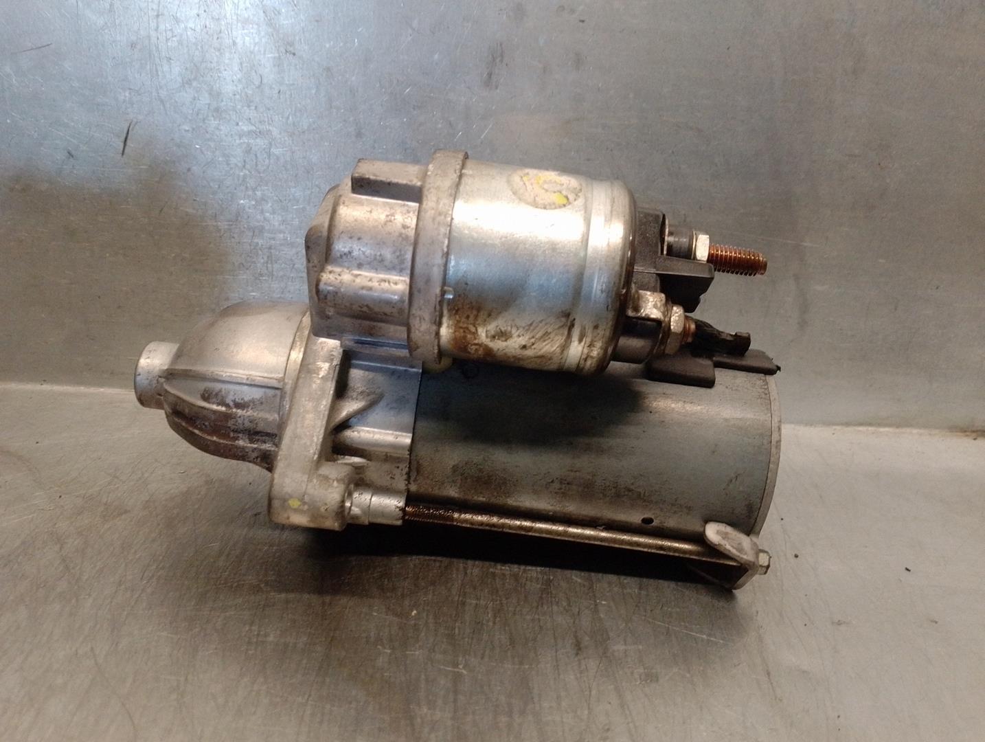 FIAT Grande Punto 1 generation (2006-2008) Starter Motor 55204116, D6G32, VALEO 21723337