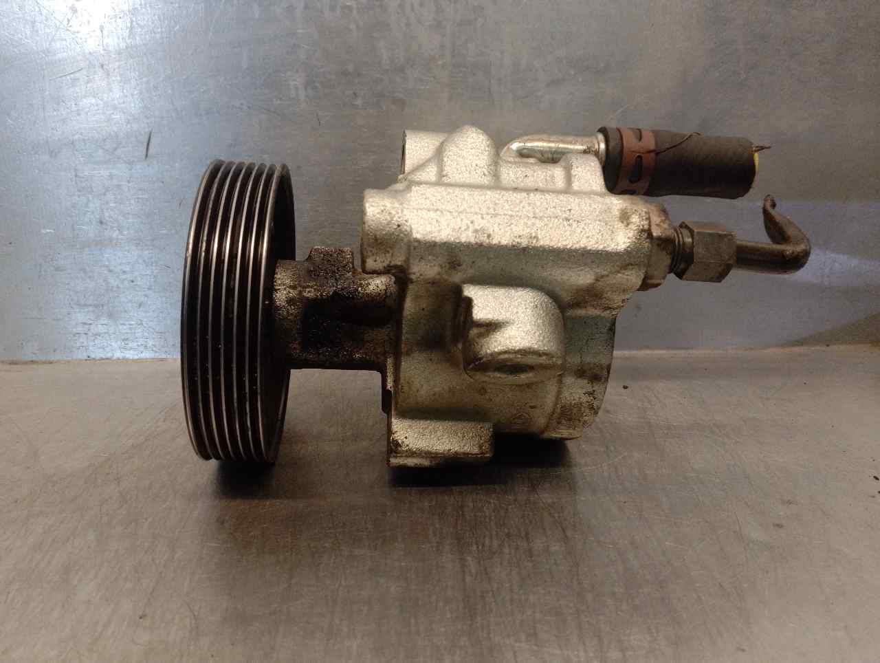 RENAULT Laguna 1 generation (1993-2001) Power Steering Pump 7700419156, 26069258, DELPHI 21726395