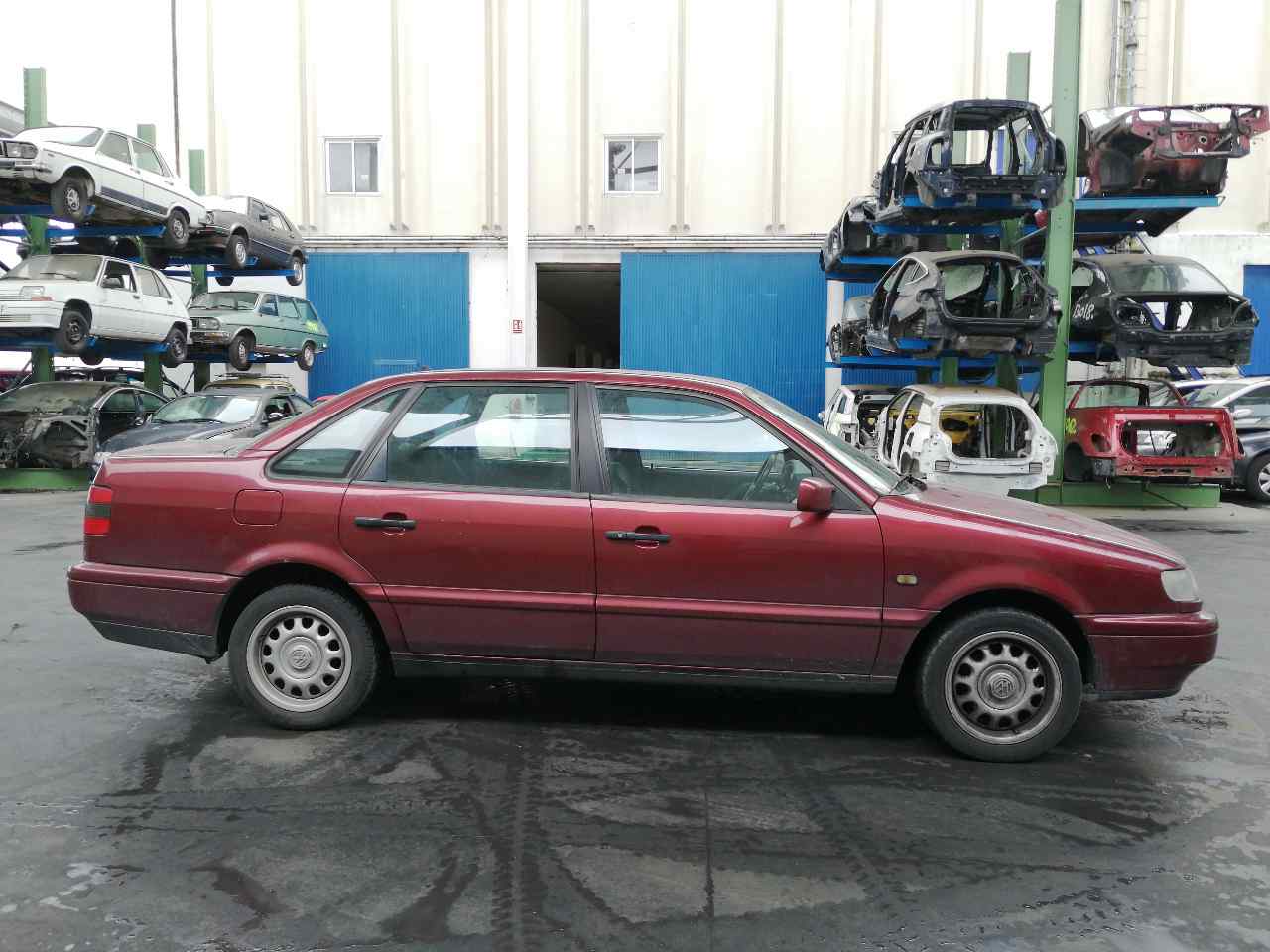 FORD Passat B3 (1988-1993) Фонарь задний левый 4PUERTAS,4PUERTAS+ALETA 19796811