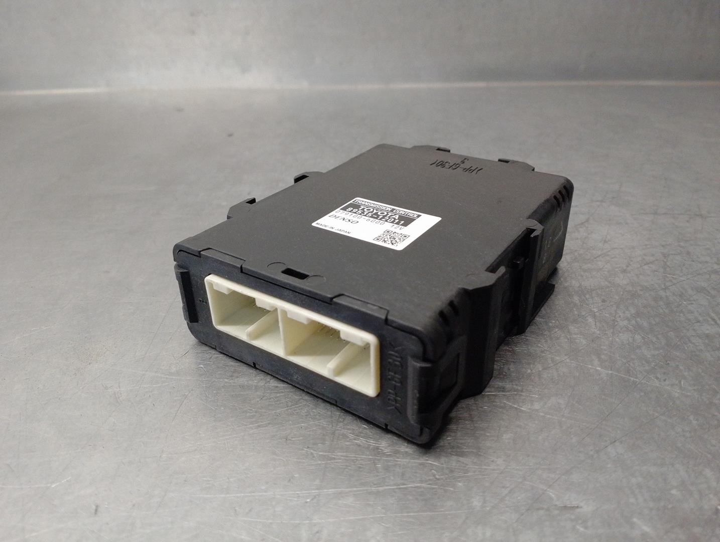 TOYOTA Auris 2 generation (2012-2015) Gearbox Control Unit 8953512011 21727205