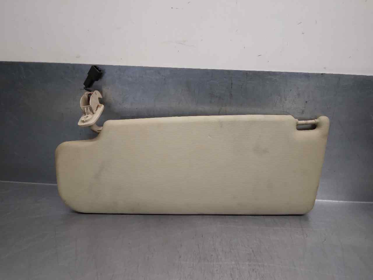 SKODA Superb 1 generation (2001-2008) Right Side Sun Visor 6X0857552 19842425