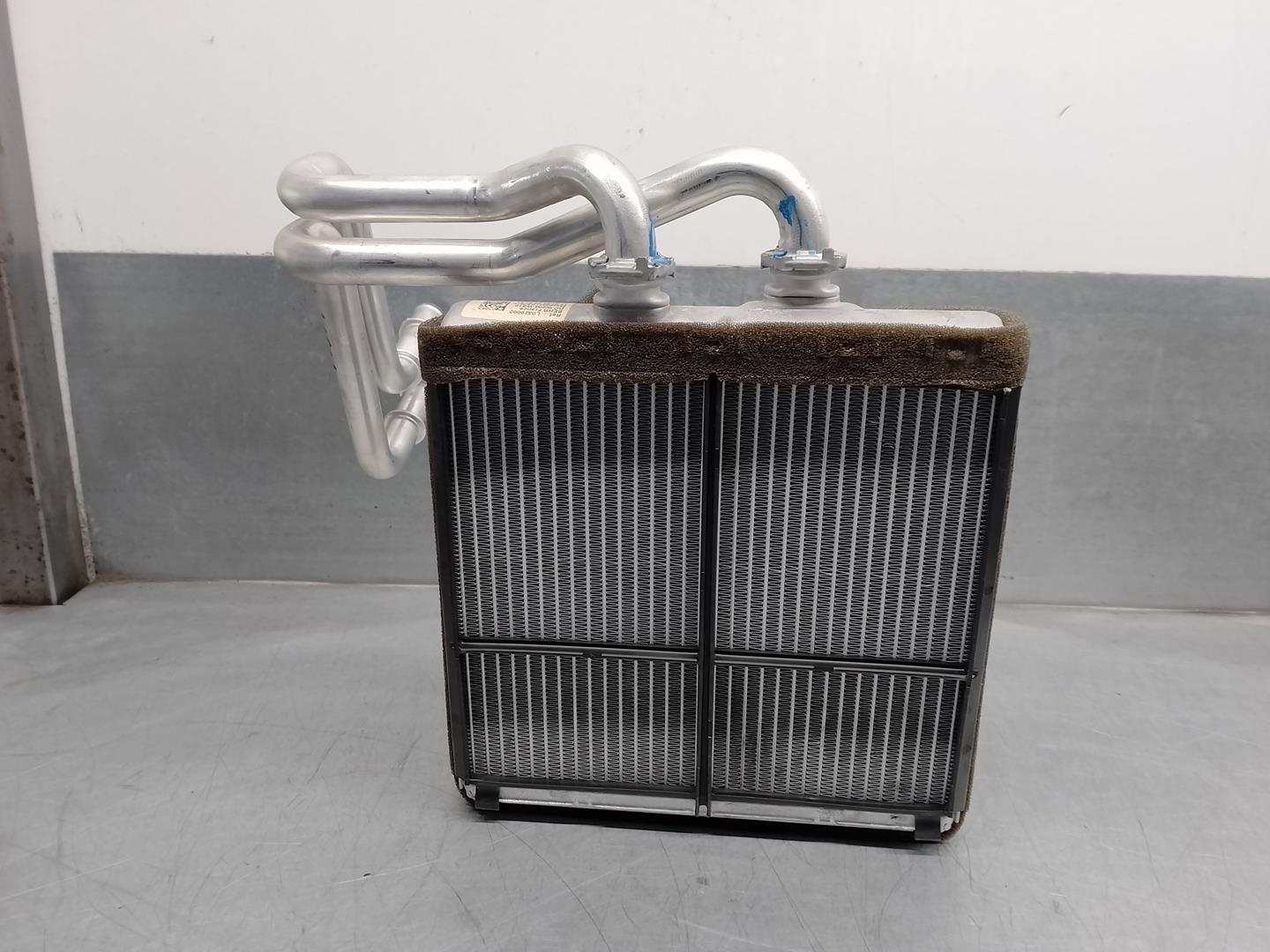 MERCEDES-BENZ E-Class W212/S212/C207/A207 (2009-2016) Radiateur de climatisation A2048300061,L0329002 22778127