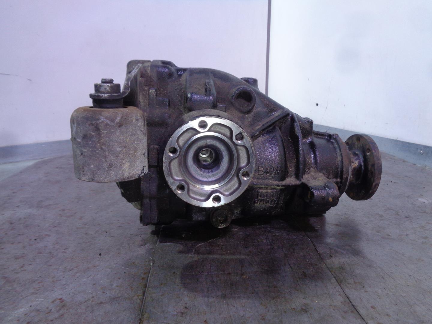 BMW 3 Series E46 (1997-2006) Rear Differential 7518845, 8902072402750000, 2.35 24203354