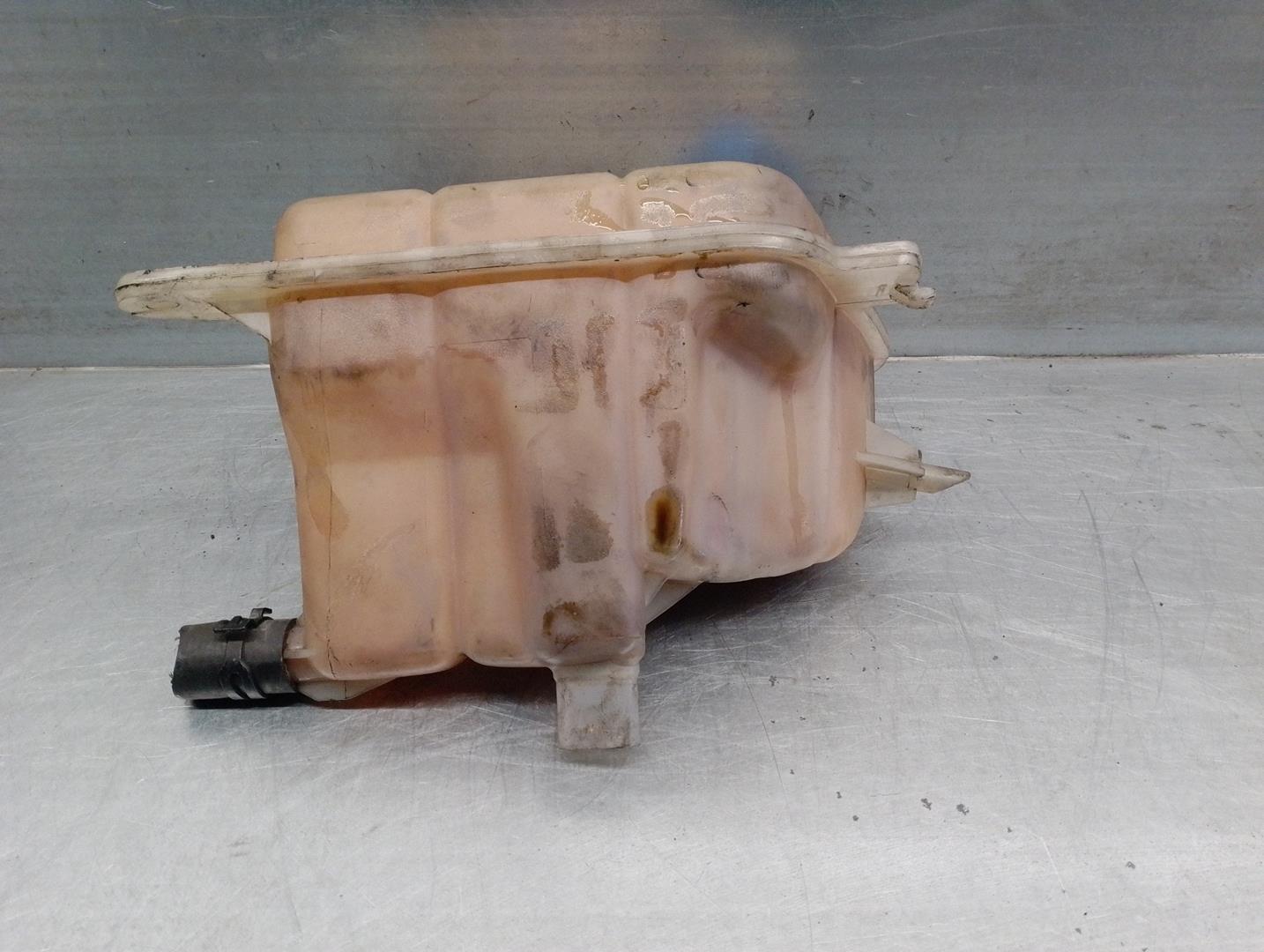 AUDI A6 C6/4F (2004-2011) Expansion Tank 4F0121403B 24221831